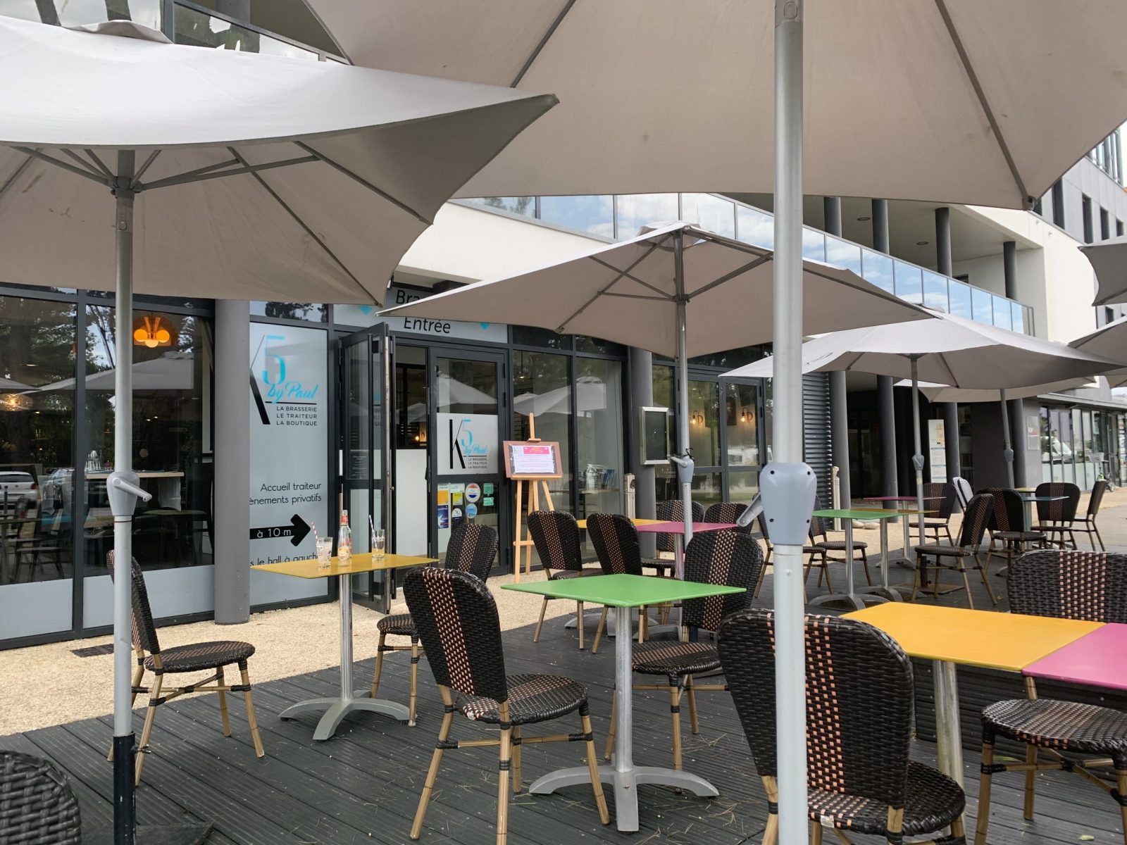 Terrasse du K5 face à la base de sous-marins de Lorient